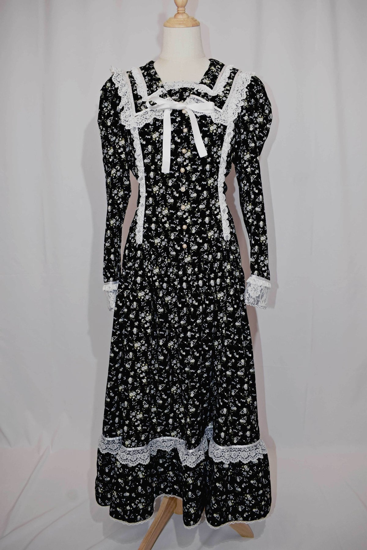Nocturne Garden Dress