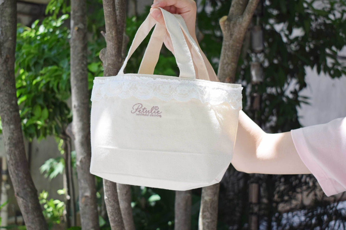 Friends Petit Lace Tote - NATURAL