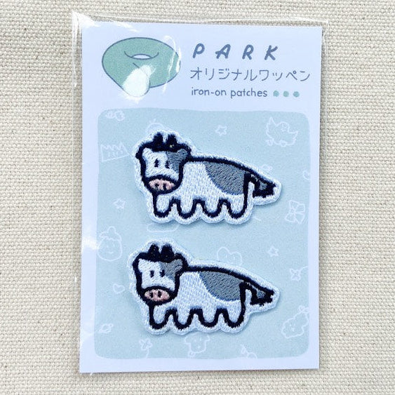 PARKオリジナル　刺繍ワッペン　うし　２個セット