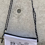 カカオの貴重品サコッシュ　ブラック