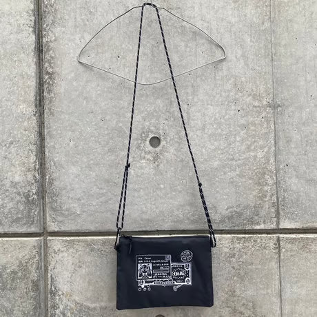 カカオの貴重品サコッシュ　ブラック